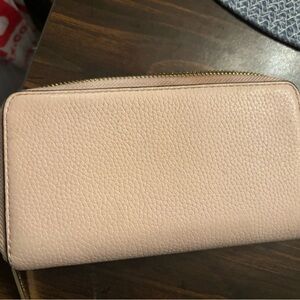 Michael Kors Pebbled Zip Around Wallet - Light Blush